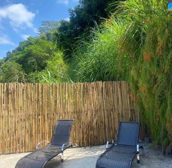 پانسیون Pousada Ponta Do Leste