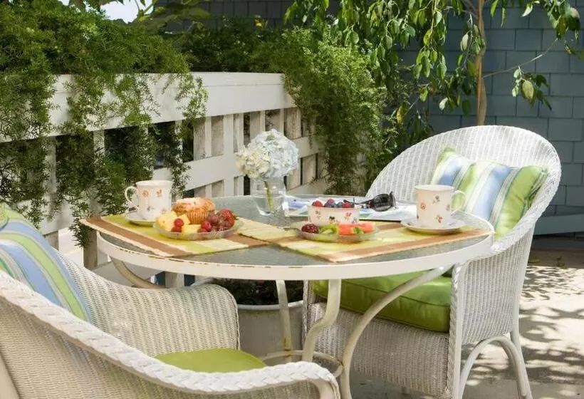 酒店 Channel Road Inn, A Four Sisters Inn