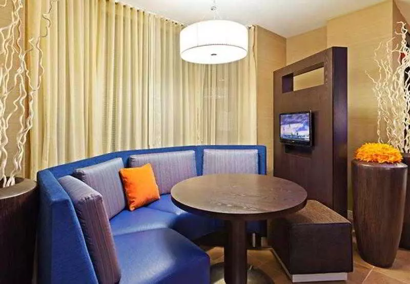 Hotel Courtyard By Marriott Austin The Domain Area