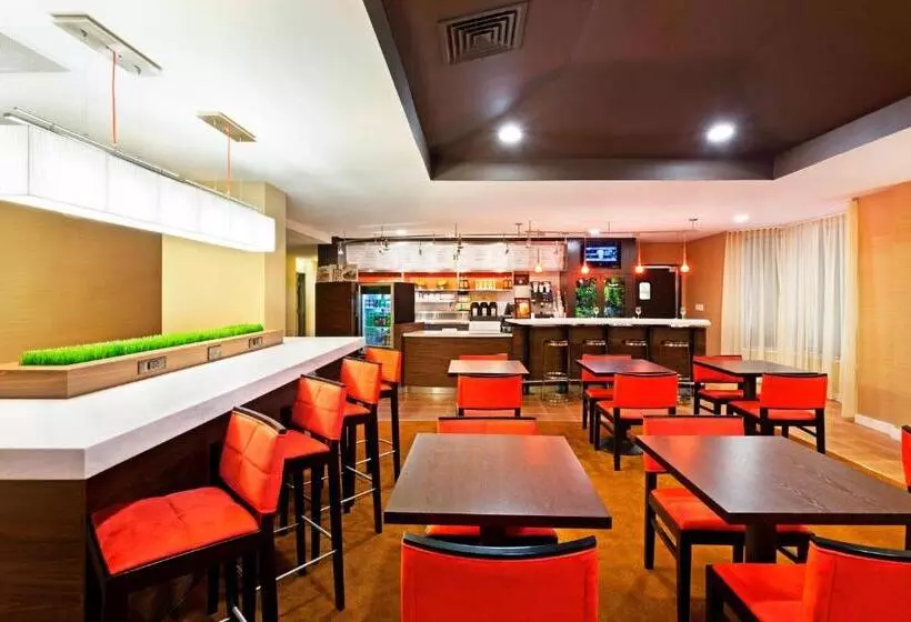 בית מלון כפרי Courtyard By Marriott Austin The Domain Area