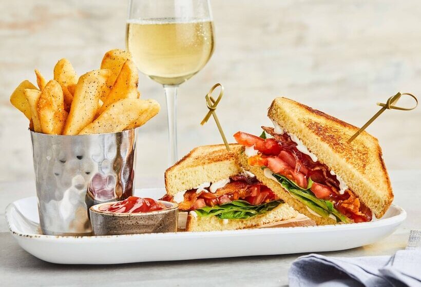 酒店 Country Inn & Suites By Radisson, Columbus Edinburgh