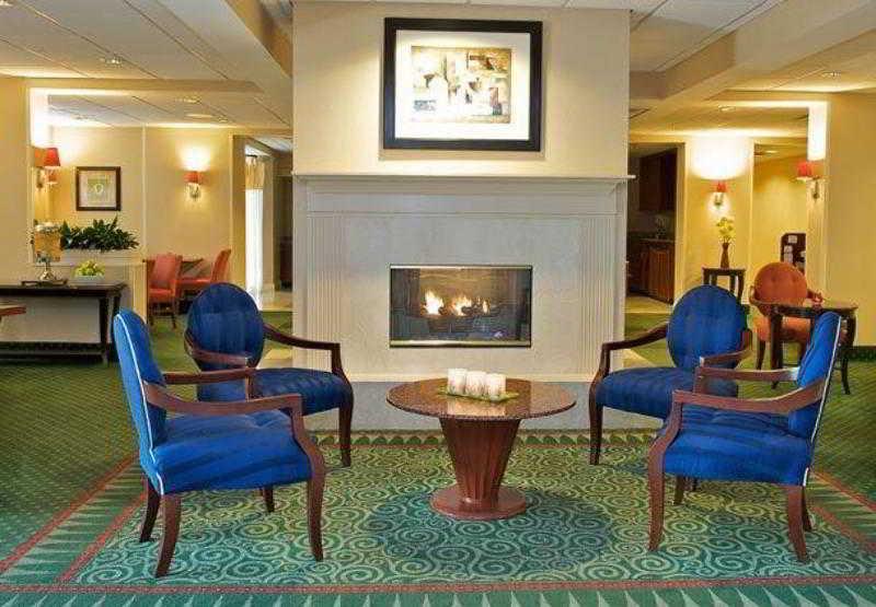 酒店 Country Inn & Suites By Radisson, Columbus Edinburgh