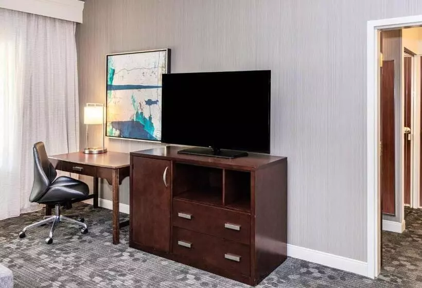 ホテル Country Inn & Suites By Radisson, Columbus Edinburgh