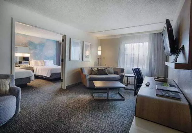 هتل Courtyard By Marriott Dallas Dfw Airport North/irving