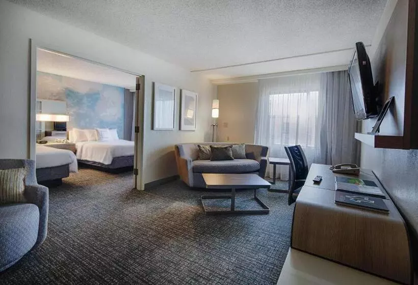 هتل Courtyard By Marriott Dallas Dfw Airport North/irving