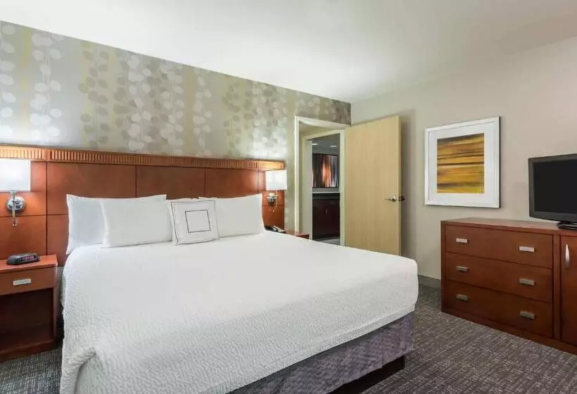 فندق Courtyard Knoxville Cedar Bluff