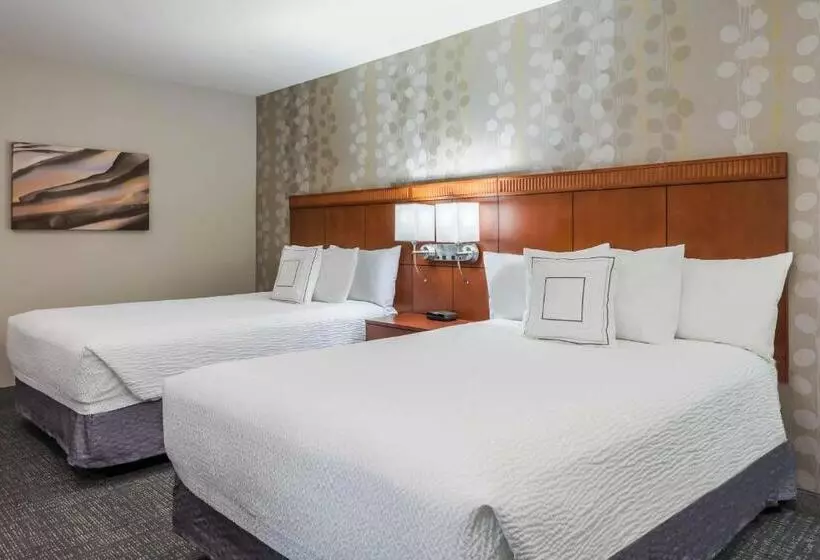 فندق Courtyard Knoxville Cedar Bluff