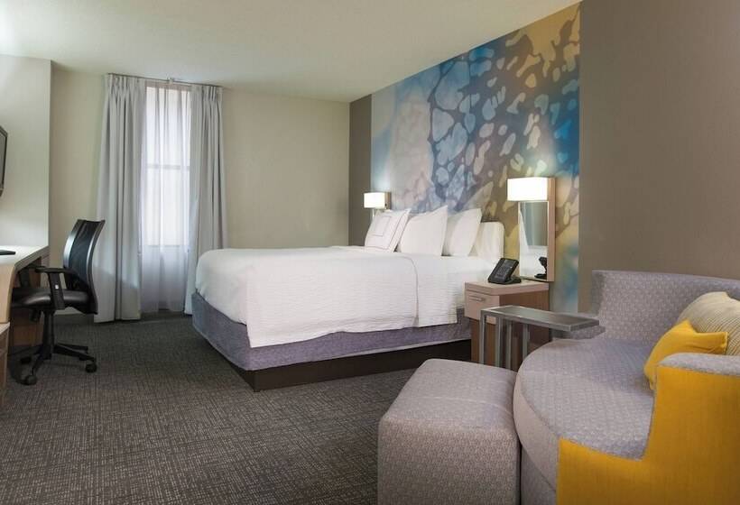 فندق Courtyard By Marriott Nashville Downtown