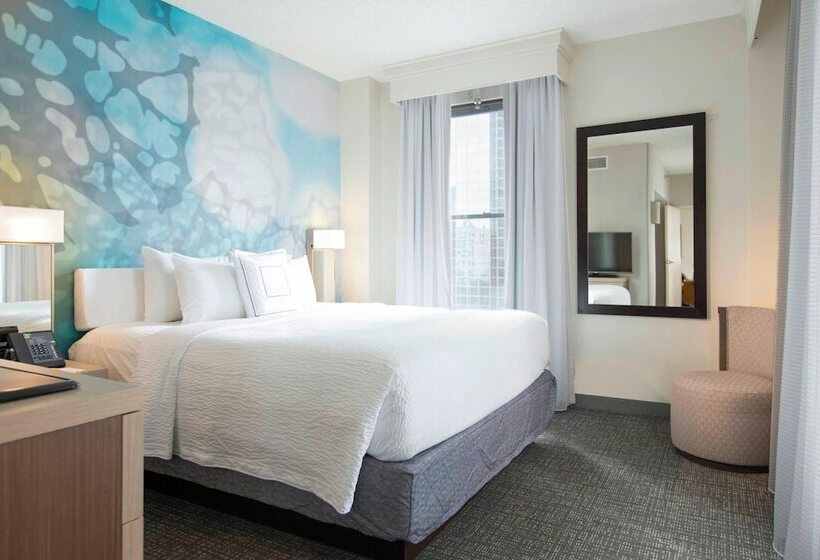 فندق Courtyard By Marriott Nashville Downtown