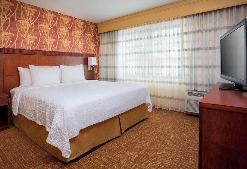 Отель Courtyard By Marriott Peoria