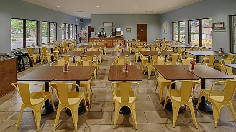 ホテル Creekstone Inn