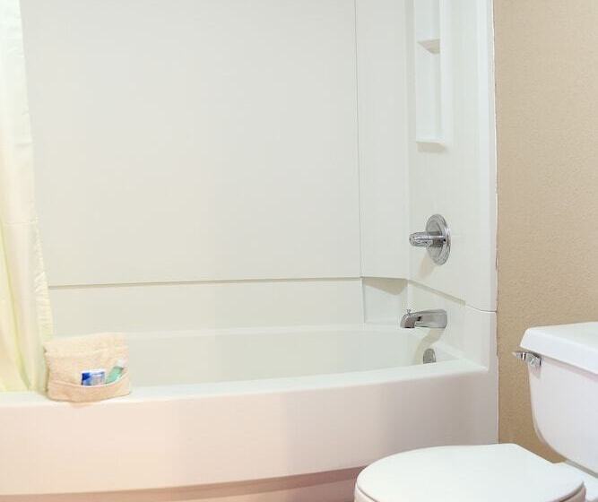 فندق Creekstone Inn