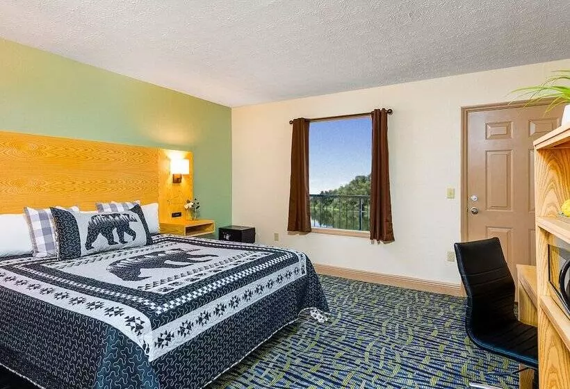 ホテル Creekstone Inn