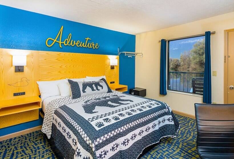 فندق Creekstone Inn