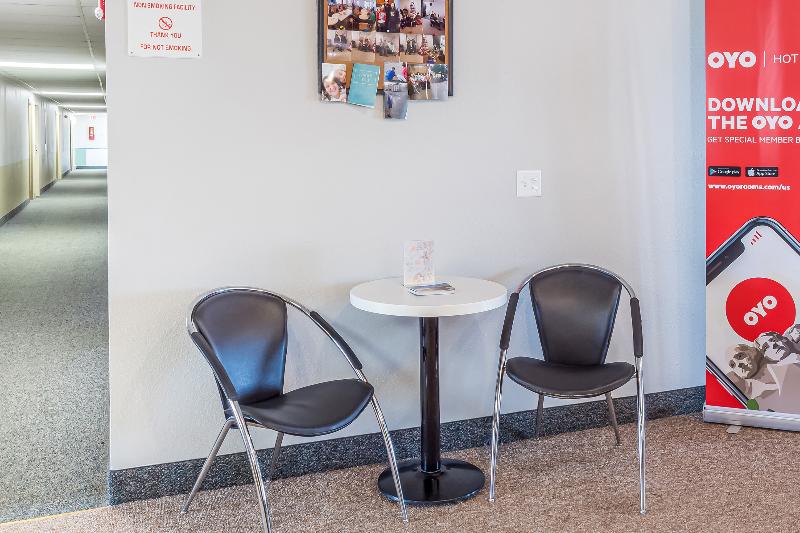 OYO Hotel Shelby MT Hwy 2 & I-15