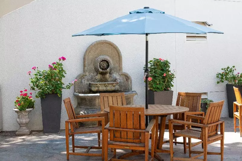 Crowne Plaza Cabana Hotel, An Ihg