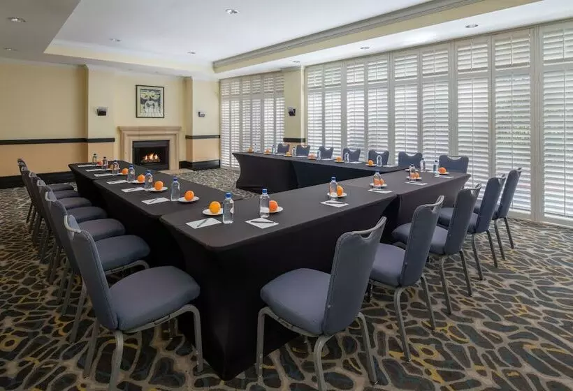 Crowne Plaza Cabana Hotel, An Ihg