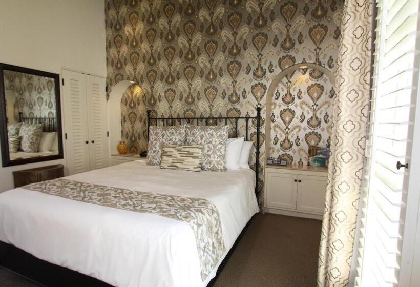 ホテル Cypress Inn