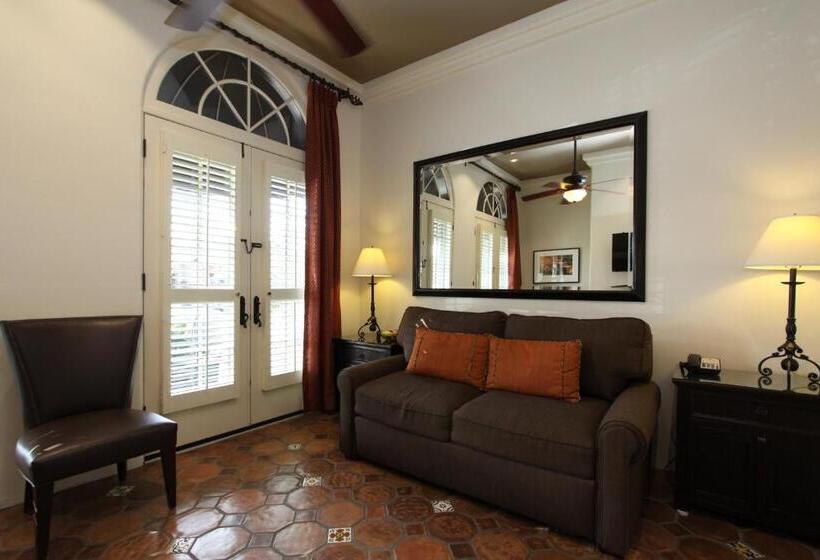 ホテル Cypress Inn