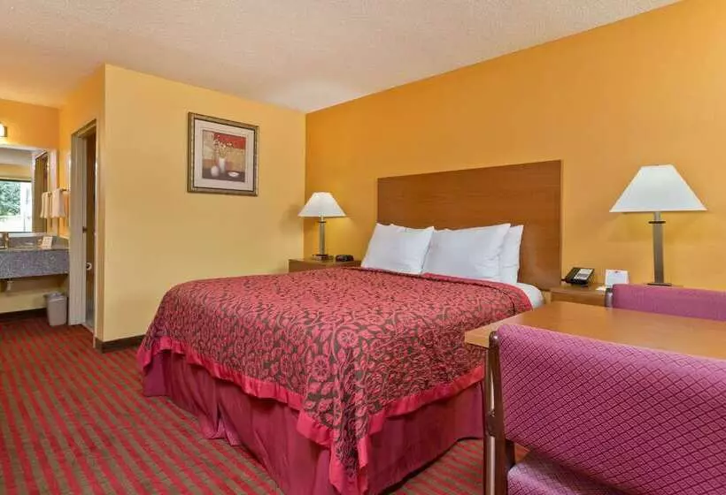 Отель Days Inn By Wyndham Franklin