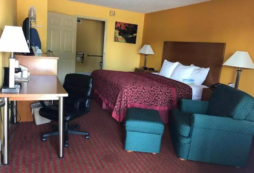 Отель Days Inn By Wyndham Franklin