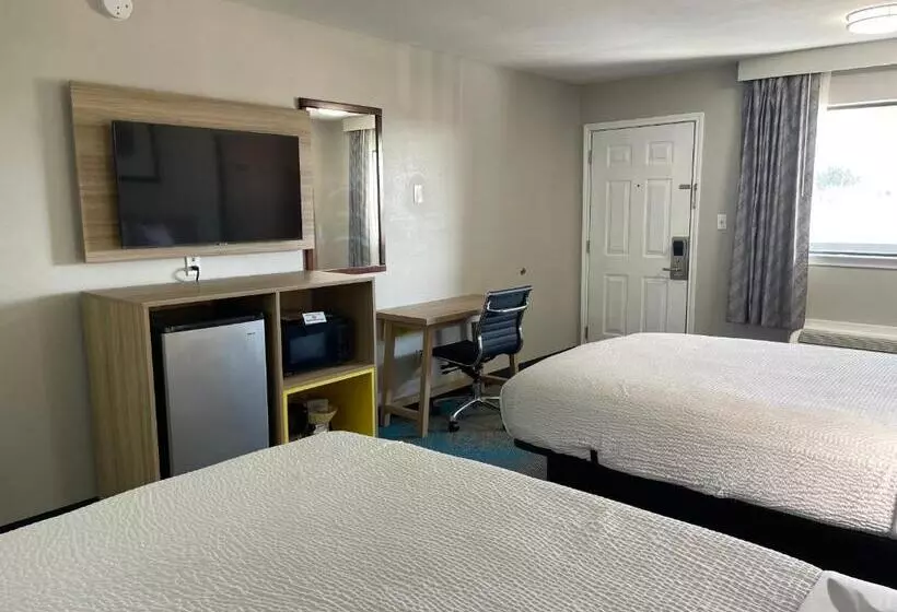 호텔 Days Inn By Wyndham Temple