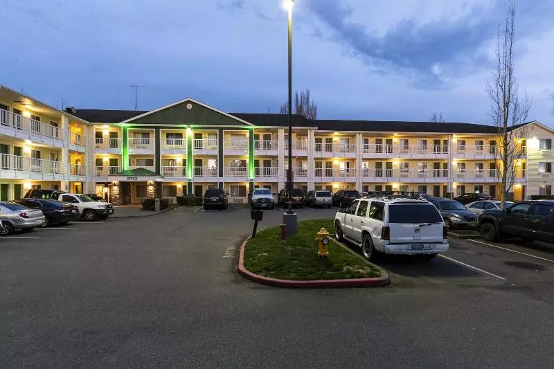 Hotel Hometowne Studios By Red Roof Seattle   Kent/des Moines