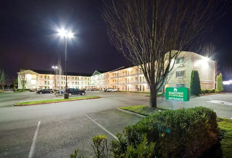 Hotel Hometowne Studios By Red Roof Seattle   Kent/des Moines