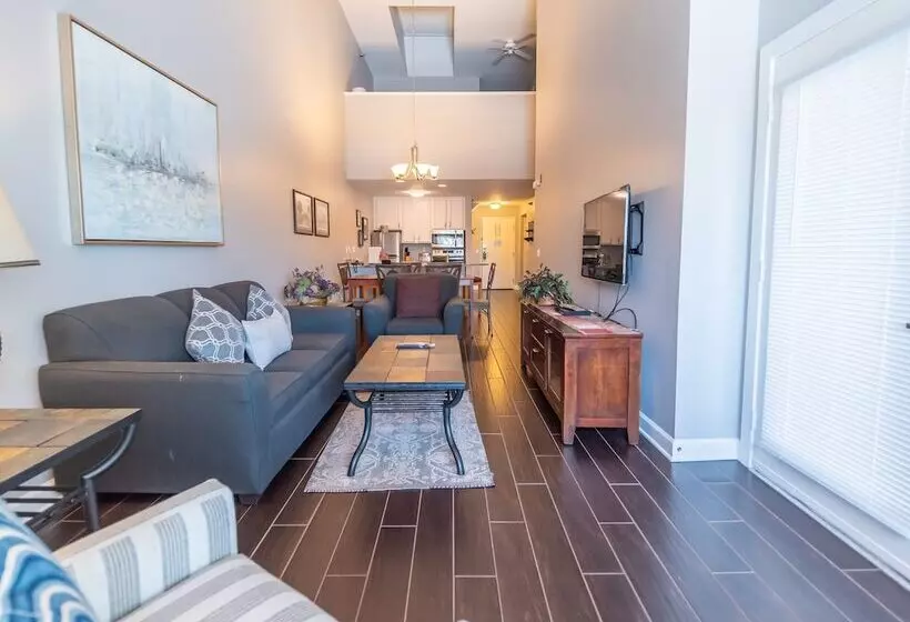 酒店 The Cove Of Lake Geneva