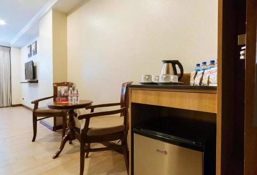 Hotelli Reddoorz Premium @ Rimando Road Baguio