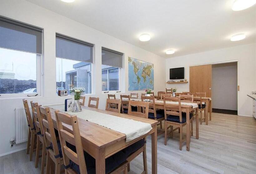 تختخواب و صبحانه Kef Guesthouse By Keflavík Airport