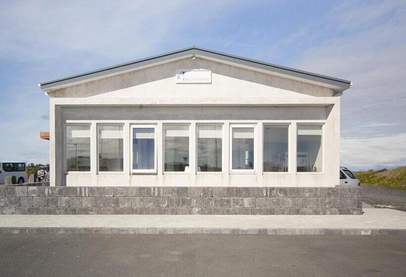 تختخواب و صبحانه Kef Guesthouse By Keflavík Airport