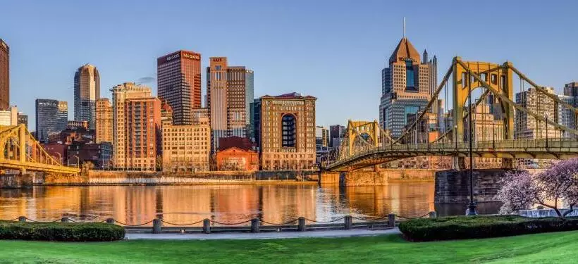 Hotelli Staybridge Suites Pittsburgh Airport, An Ihg