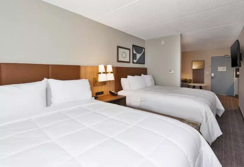 Hotelli Staybridge Suites Pittsburgh Airport, An Ihg