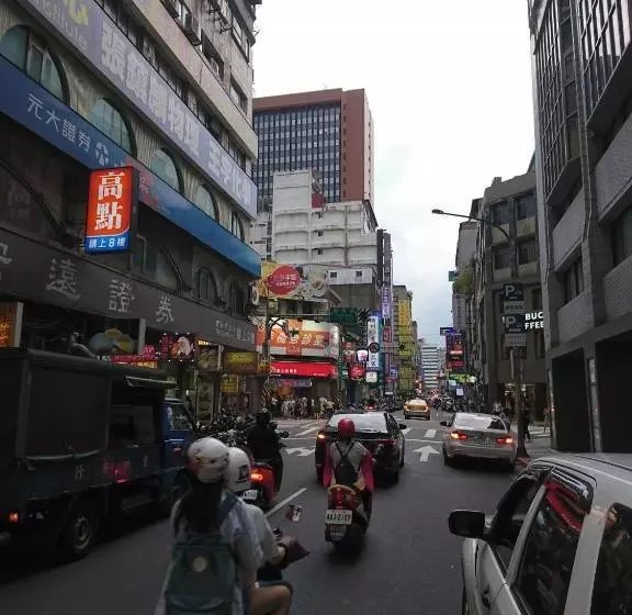 Hotelli Workinn Central