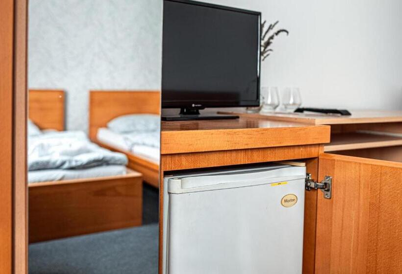 ペンション Penzion Hurikán 63