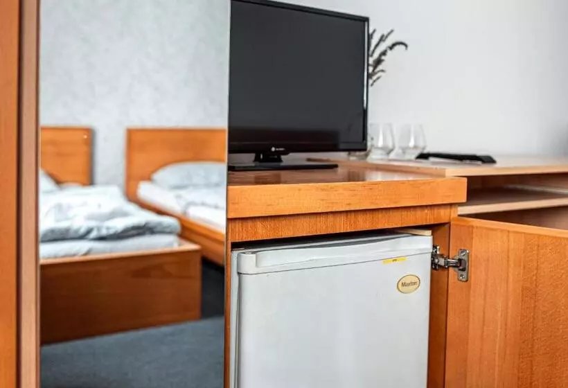 Majatalo Penzion Hurikán 63