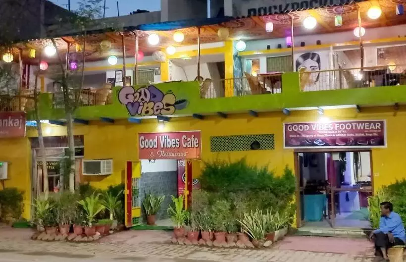 ユースホステル Good Vibes