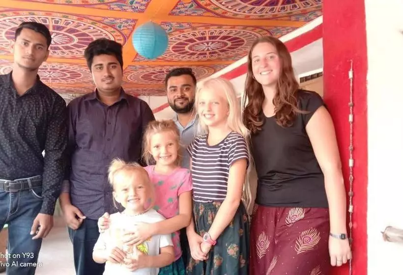 ユースホステル Good Vibes