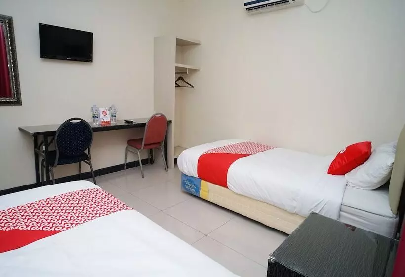 Hotel Oyo 1647  Pavilliun 02