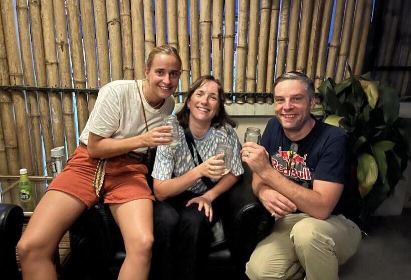 هاستل Nextdoor Patan