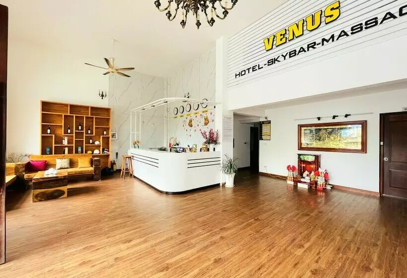 Venus Hotel   Massage & Sky Bar