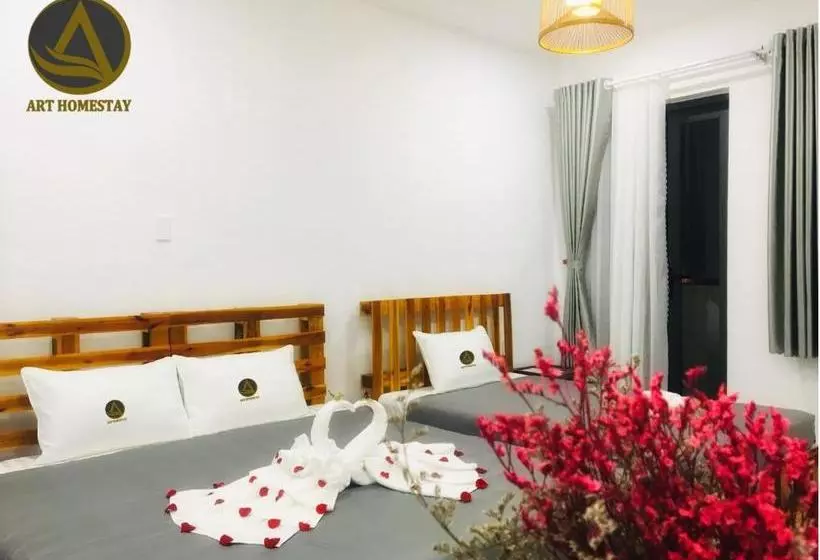 هتل Art Homestay  Hostel