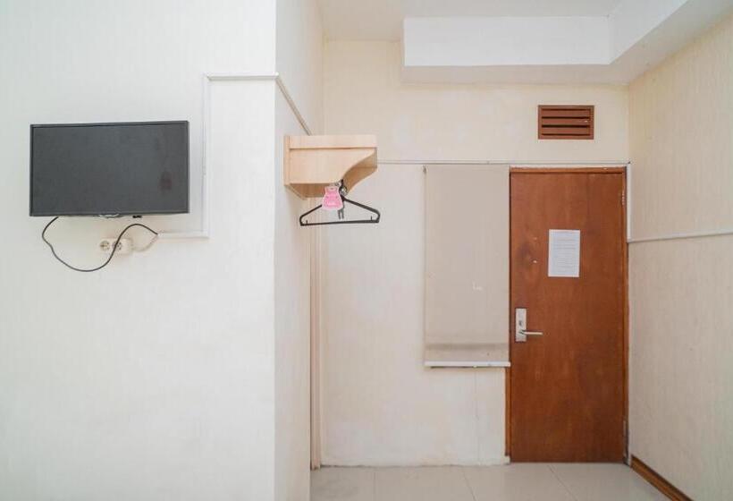 Otel Reddoorz Near Flyover Arjosari Malang