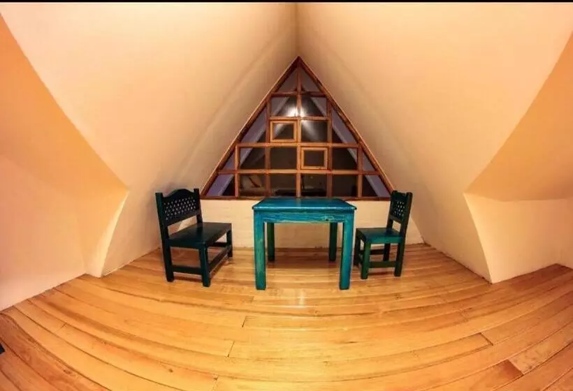 ユースホステル La Casa Del Colibri Ecuador