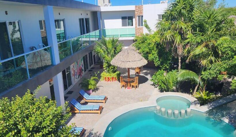 هتل Villas Del Carmen Holbox