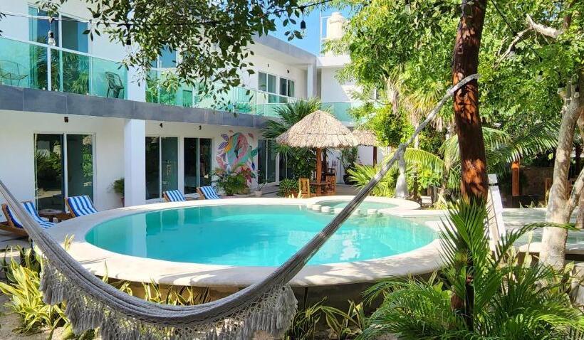 هتل Villas Del Carmen Holbox