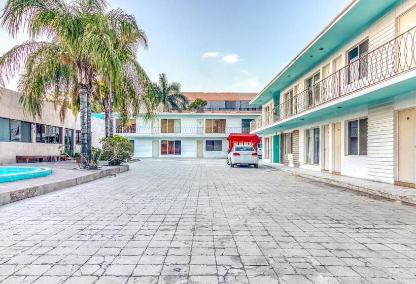 Capital O Hotel La Siesta, Gomez Palacio