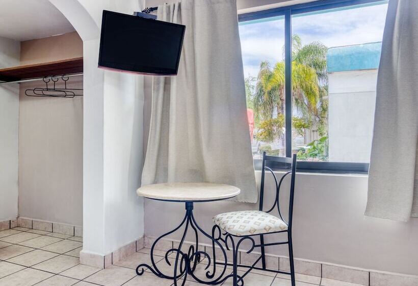 Capital O Hotel La Siesta, Gomez Palacio