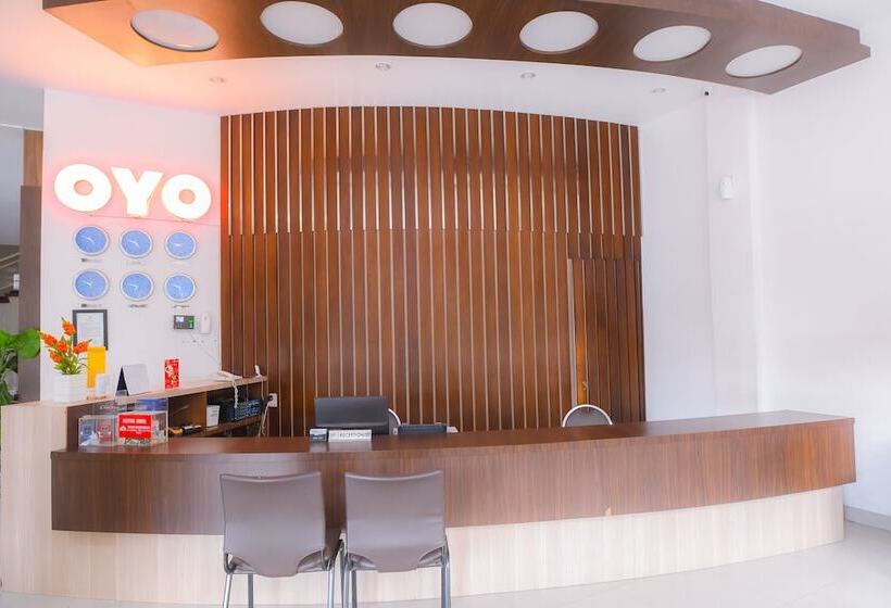 בית מלון כפרי Oyo 1630  Syariah Ring Road